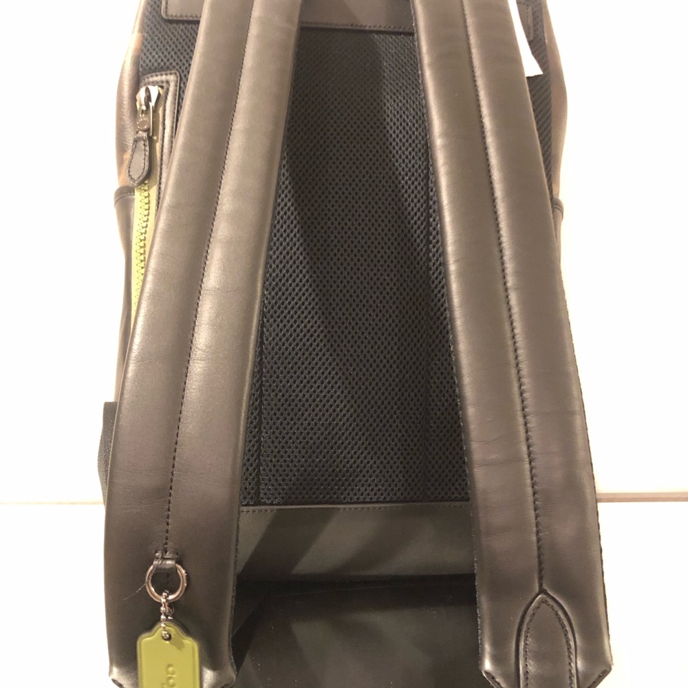 Coach camouflage leather back pack - Picture 6 of 8